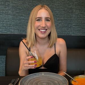 Meet your Posher, Francesca